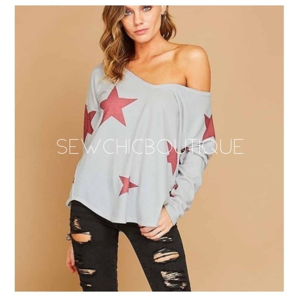 Gray Brushed Tunic w/ Burgundy Star Print - Picture 4 of 7